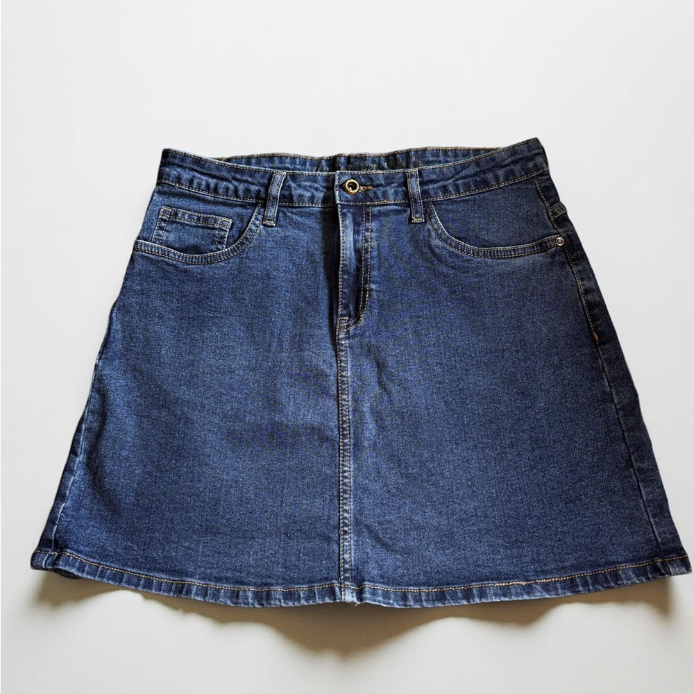Roadster Blue Jeans Mini Skirt Size 30 (3 for $12 item)